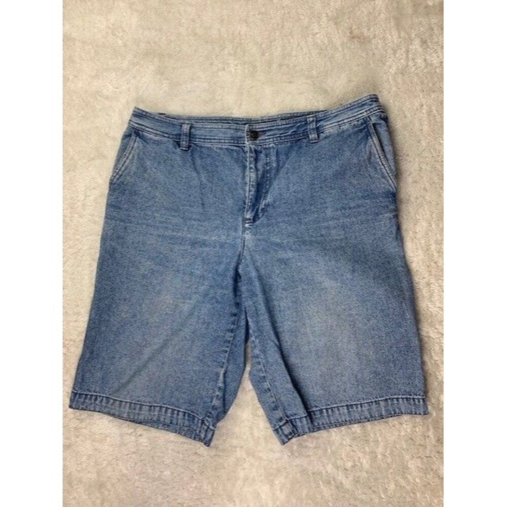 Liz Claiborne Size 14 Womens Jean Shorts Audra Bermuda Light Wash High Rise